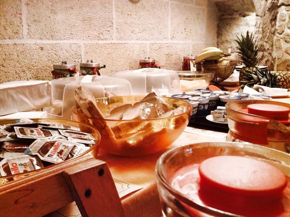 Albergo Tripoli B&B Affittacamere コラート エクステリア 写真