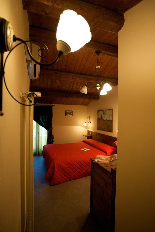 Albergo Tripoli B&B Affittacamere コラート 部屋 写真